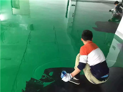 普定下面给你一份环氧地坪漆施工的完整流程